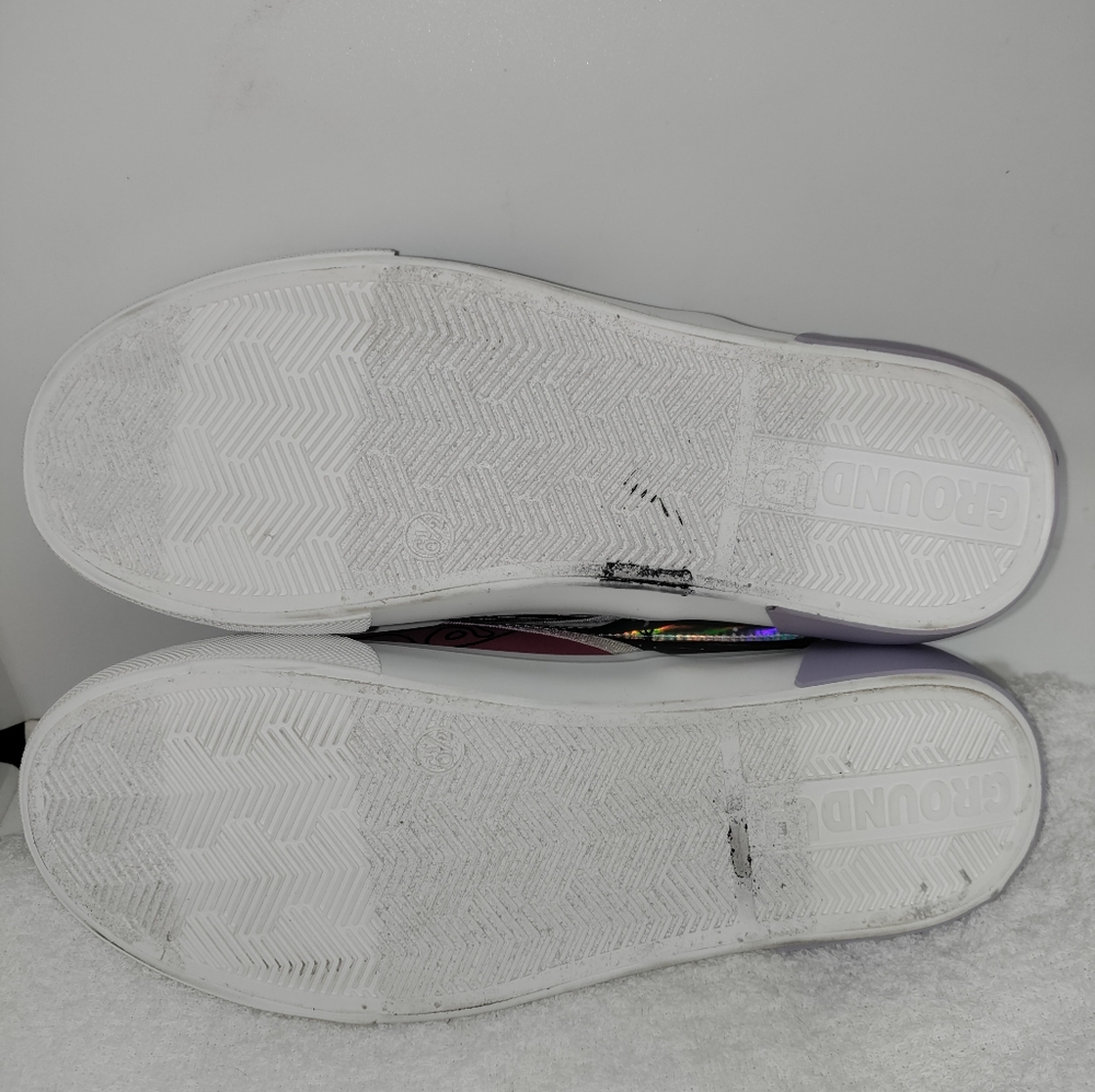 Nightmare Before Christmas Women's 6.5 Low Top Slip-On Sneaker Shoes - Picture 7 of 7